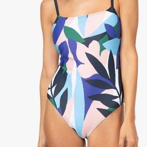 Lively Straight Up One-Piece in Print Swimsuit